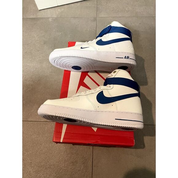 Nike Women’s - Air Force One - Hightop - 40th Anniversary - Sail Blue - Size 11 - Picture 1 of 7